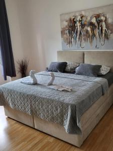 Rijeka apartment with free parking and large balcony