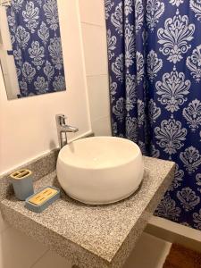Alquiler de habitación solo para varones