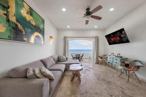 Joe‘s Condo at Isla 33