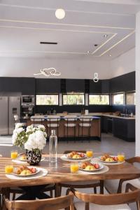 Villa Ennassibe, 5 Luxurious Suites with Pool