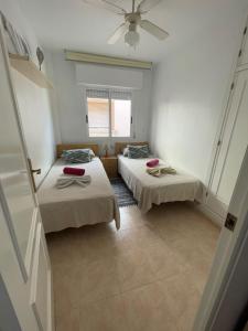 Torrevieja Seaside Apartment with Pool & Balcony