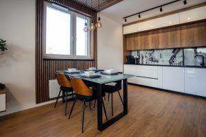 Apartmoments Popradska 302 - Free Garage