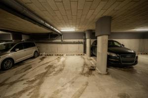 Apartmoments Popradska 302 - Free Garage