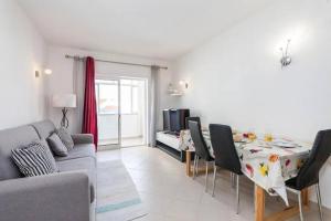 IzzyStay Lagos - Holidays Apartment