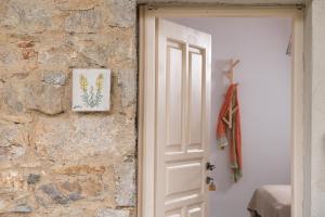 Lithea Villas and Studios by the Sea