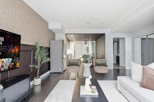 Downtown Luxury Townhome Executive Stay
