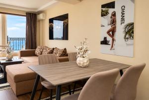 Elegant 1BR Apartment with Sea Panorama - Argisht Palace