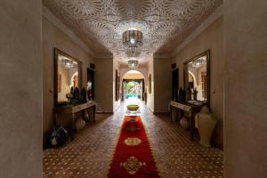 Royal Palm Riad, Breakfast, Lunch, Transport and Luxury Activities