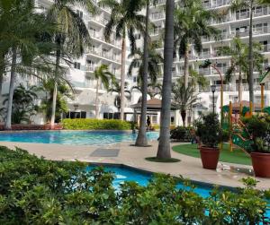 Shell Residences - The Executive Suites SL006
