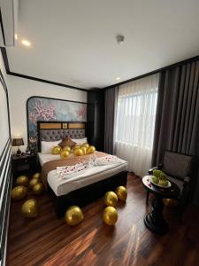 Golden Villa