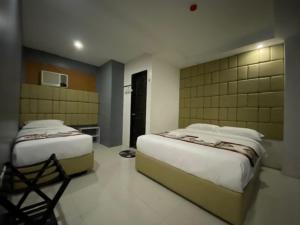 Hotel Erich Tuguegarao City by RedDoorz