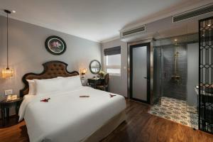Central Hotel