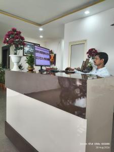 Maa Kokila Guest House and Restaurant