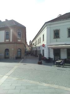 Érsek Apartman Eger