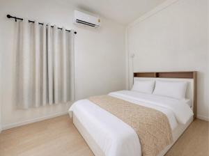 Cozy & Bright 4 BR House near Khao San Road