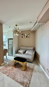 Luxury Condominium- Copacabana, Beach front