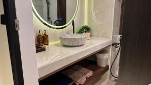 Studio Design R Vue mer ThepThip Pratumnak
