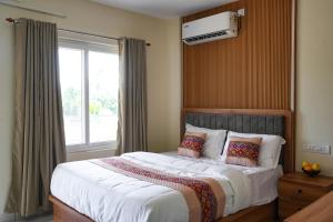 Watergate Resort