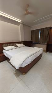 Prashanth Delux Hotel