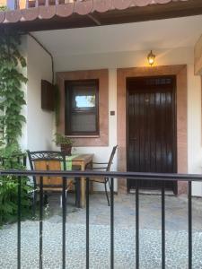 Akropolis Hotel