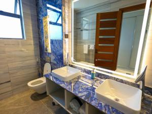 KimG Naurus Towers Holiday Home