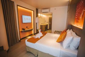 Lokai Boutique Hotel