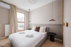 Chmielna Boutique Apartments by BookingHost