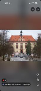 Venkovský dům se zahradou a bazeném