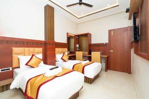 Hotel Classic Suites with Swimming Pool