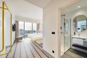 Prize by Radisson, Wroclaw Sky Tower