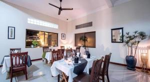Lemongrass & Ginger Hotel