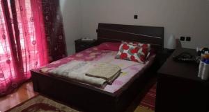 Rogotis Room