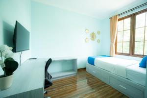 Rehat at Zeva Guest House
