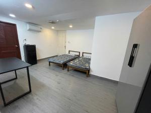 P&J Apartment
