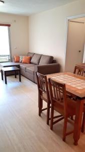 mucahome2 - piscina - playa a 200m