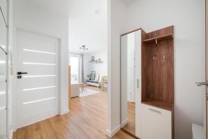 Włodkowica Cozy Apartment by BookingHost