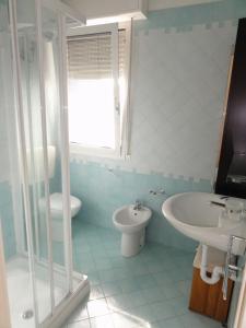Central apartment with parking