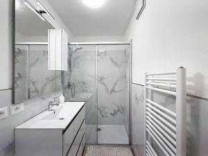 Apartment Marmolada-14 by Interhome
