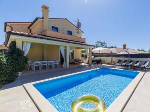 Holiday Home Matis by Interhome