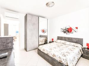 Apartment Tra mare e campagna by Interhome