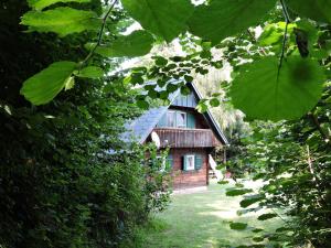 Gregors Ferienhaus im Wald