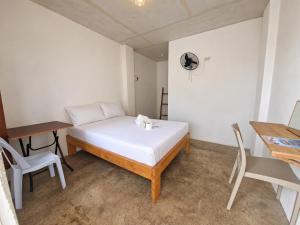 Camotes Hostel Resort Fan Rooms