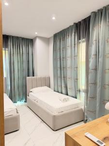 Heart of city apartment
