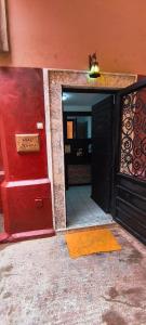 Riad 4 continents