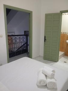 Riad 4 continents