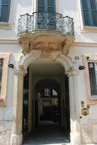 Apartment Via Marco Formentini 1, Brera, Milan