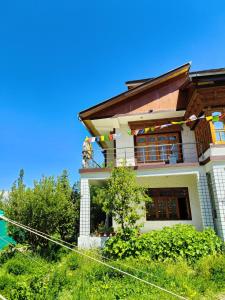 Skitsal guest house