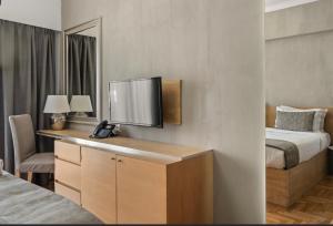 WH Luxury Residence