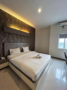 GRAND DARUSSALAM HOTEL
