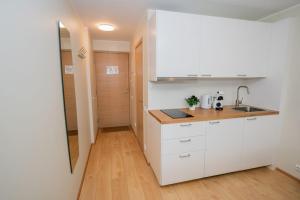 Aisa Apartments